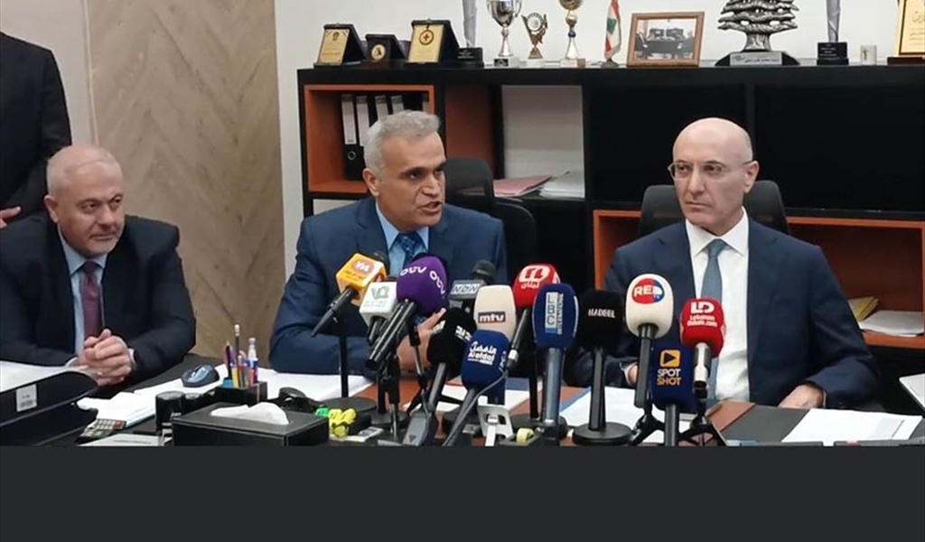 الوزير الحجار وعبود والعميد قبرصلي في المؤتمر