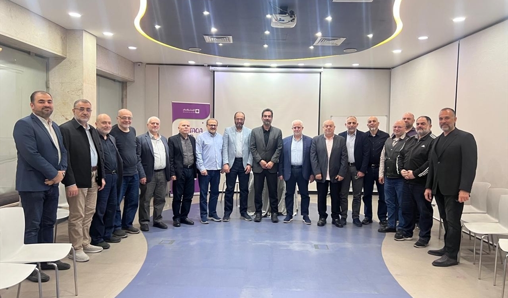 النائب الصادق مع المهندس طقوش وأعضاء الجمعية
