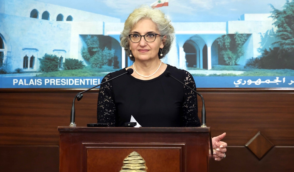 الوزيرة كرامي تعلن الغاء الامتحانات الرسمية