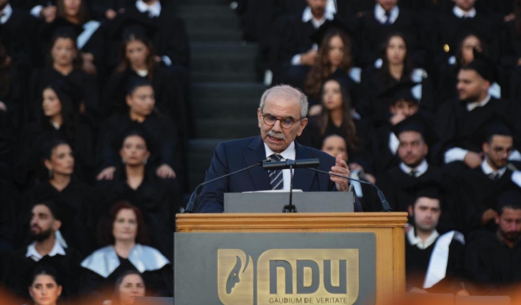 الرئيس سلام متحدثاً من جامعة اللويزة