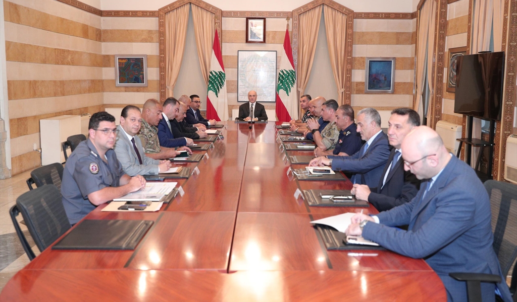 الوزير الحجار مترئساً الاجتماع الامني