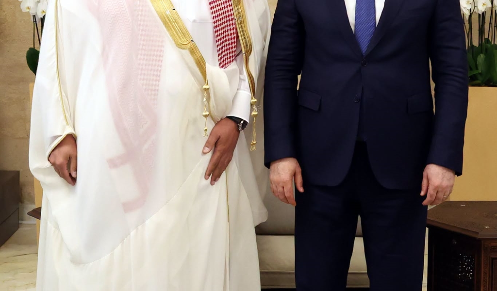 الرئيس عون مع السفير السعودي فهد الدوسري