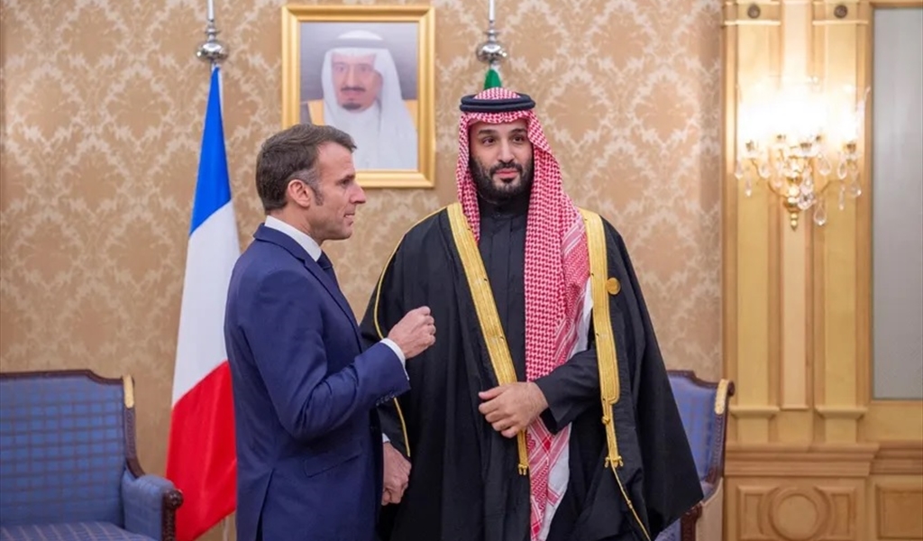 الأمير محمد بن سلمان يبلِّغ ماكرون اعتذاره عن حضور قمة الـ 7