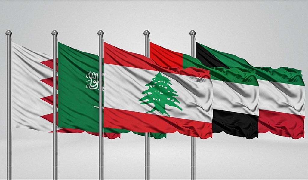 دول الخليج تساعد لبنان وايران تدمره!
