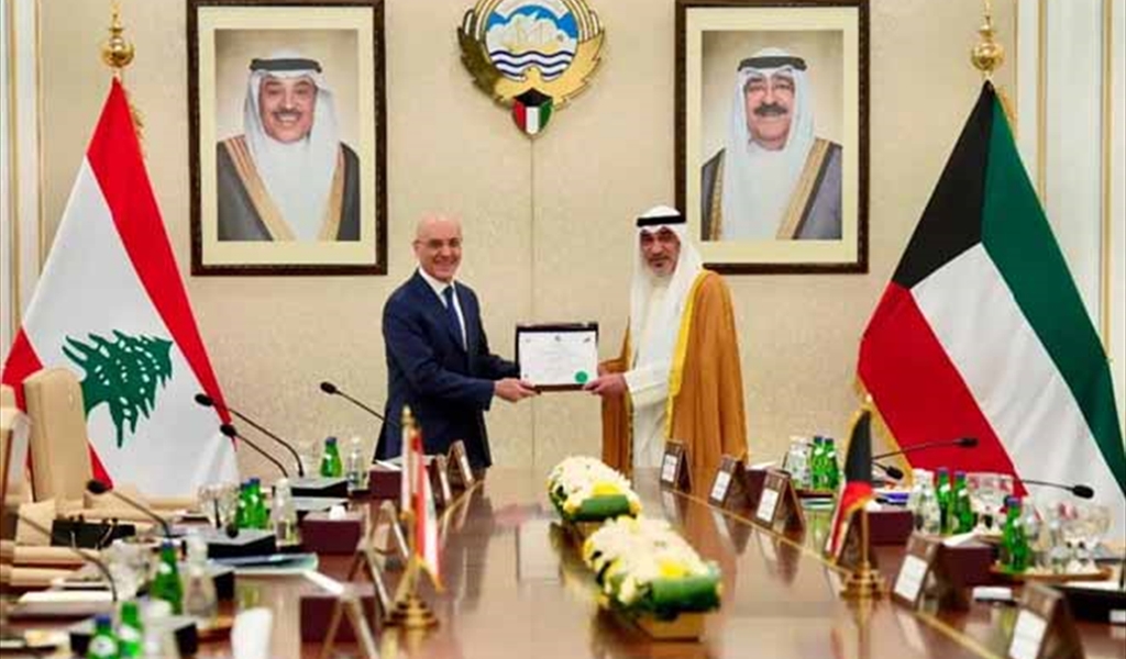 الوزير الحجار مع نظيره الكويتي