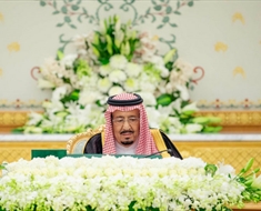 الملك سلمان بن عبد العزيز مترئساً جلسة مجلس الوزراء (واس)