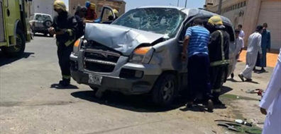 السعوديّة.. حادث سير يؤدي إلى وفاة طالبة وإصابة 12 أُخريات