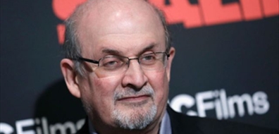 سلمان رشدي تخلى عن جهاز التنفس.. ومتمسك بروح الدعابة رغم [...]