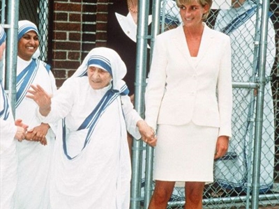 الكشف عن قبر الأميرة ديانا "الحقيقي".. سلسلة من الأحداث تؤكد أن موقعه تغيّر في آخر لحظة!