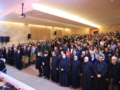 هيّاف ياسين يُبدع في النغم على مسرح الجامعة الأنطونيّة