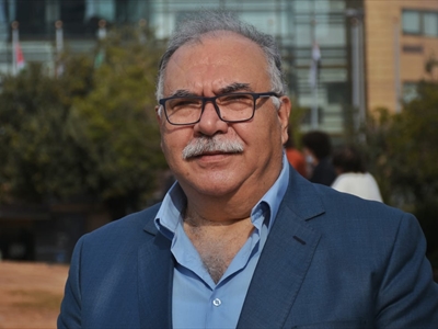 كاسترو عبدلله