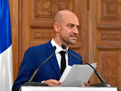 وزير الخارجية الفرنسي خلال المؤتمر الصحفي (محمود يوسف)