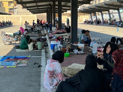 شتاء صعب ينتظر النازحين.. أزمة التدفئة تلوح في الأفق في أكثر من 1000 مركز إيواء!