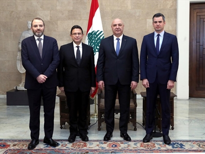 رئيس الجمهورية متوسطا نواب تجدد: مخزومي، ريفي ومعوض