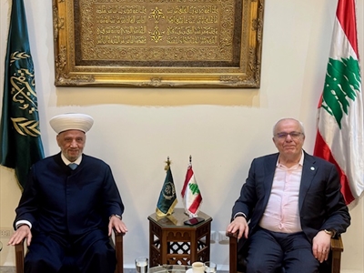 .. والدكتور فيصل سنو