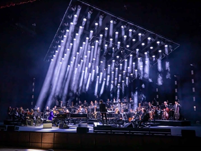 عمر الرحباني يُشعل الدوحة بـ«لبنانيَّات»: عبق بيروت يُلامس أوتار أوركسترا قطر الفيلهارمونية