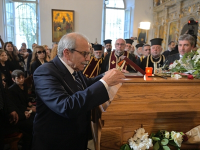 الرئيس نواف سلام يمنح الراحل وسام الأرز الوطني من رتبة كومندور