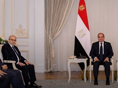 الرئيس السيسي مستقبلاً الرئيس سلام