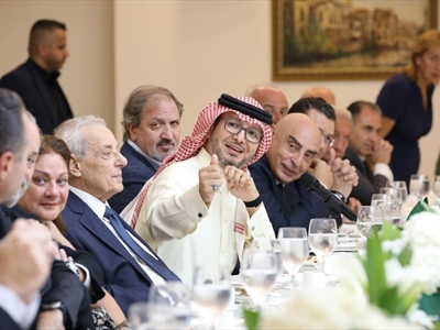 سفير المملكة في لبنان في لقاء حواري مع شخصيات بيروتية بضيافة النائب مخزومي