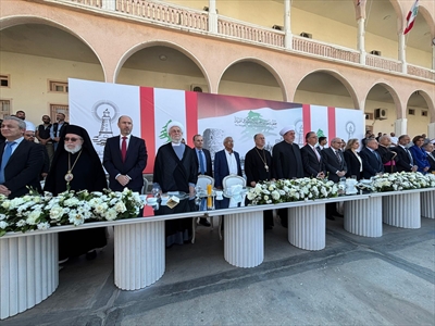 الرئيس سلام يتوسط الفعاليات الصيداوية خلال مأدبة غداء تكريمية في ثانوية المقاصد