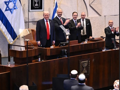 ترامب في الكنيست وسط تصفيق من النواب الإسرائيليين