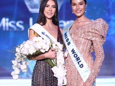 ملكة جمال العالم للعام 2025  أوبال سوشاتا وملكة جمال لبنان بيرلا حرب