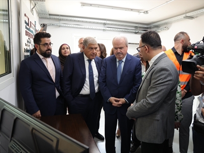 جابر يفتتح مشروع محطة الطاقة الهجينة في "الريجي": الدولة مصممة على المضي ببرنامج شفاف مع صندوق النقد