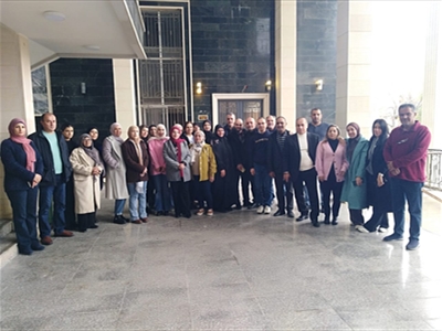 الموظفون التزموا بالاضراب