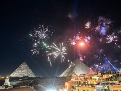 أهرامات الجيزة في مصر