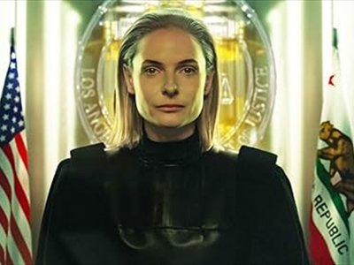 القاضية مادوكس - ريبيكا فيرغيسون -