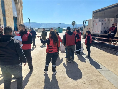 مندوبو مؤسسة مخزومي في المدينة الرياضية