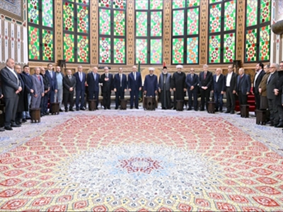 المفتي دريان والنائب مخزومي يتوسطان «وفد المنتدى