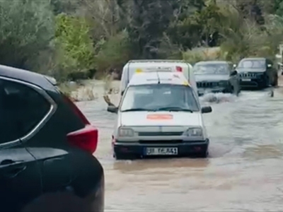 يعبرون نهر طرفلسيه