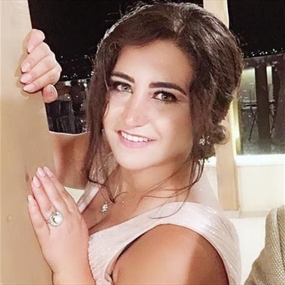 زينة أرزوني