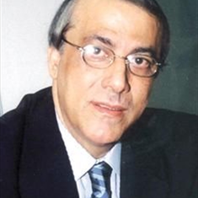 الدكتور حسان حلاق