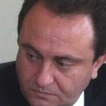 حسن منيمنة