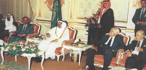 مفارقة «القول بالطائف... والسير خلافه» (2/2)