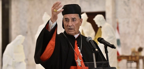تهجُّم حزب الله على القيادات الدينية يزيد من عزلته عن [...]