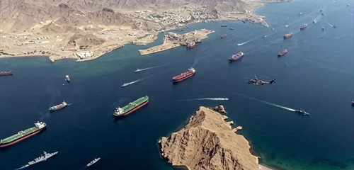 إيران ومضيق هرمز: فلسفة السيطرة على ممر بحجم العالم