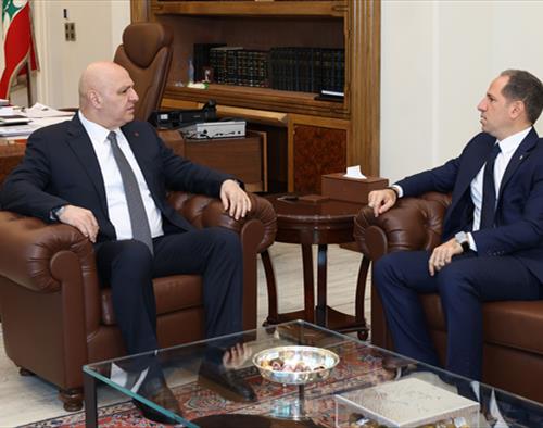 عون تبلّغ في رسالة من ماكرون: مؤتمران لدعم لبنان والجيش