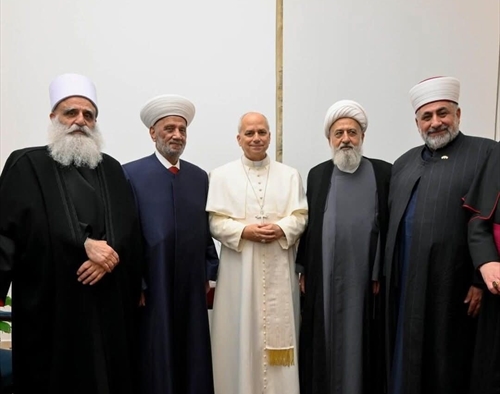 البابا يناقش الأوضاع اللبنانية مع الرؤساء الروحيِّين المسلمين والخطيب يرفع إليه رسالة حول رؤية الطائفة الشيعية