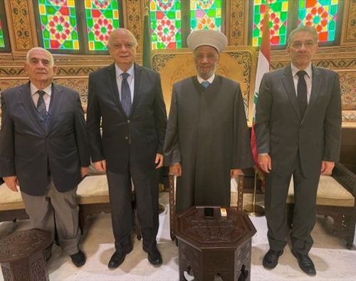 المفتي دريان استقبل سلام ومنيمنة وصفير وتسلَّم من وفد «القوات اللبنانية» دعوة لإفطار معراب