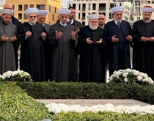 المفتي دريان عند ضريح الحريري: لن ينسى اللبنانيون هذا الزمن الجميل
