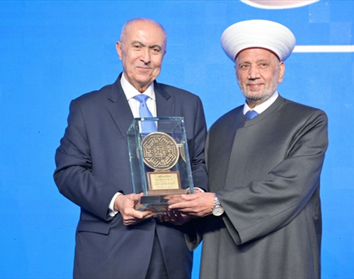 مخزومي مكرّماً المفتي دريان: نُدين العدوان الإيراني على الدول العربية