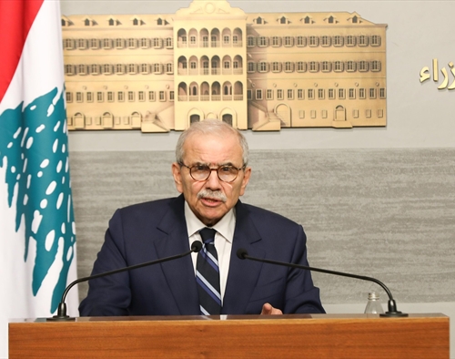 سلام للبنانيين:إحذروا الأخبار الكاذبة واستعمال لغة الكراهية لا تراجع عن استعادة قرار الحرب والسلم وإنهاء مغامرة الإسناد