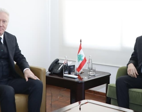 رجّي بحث والهزاع الإجراءات الأمنية على الحدود وتلقّى اتصالاً تضامنياً من نظيره النروجي