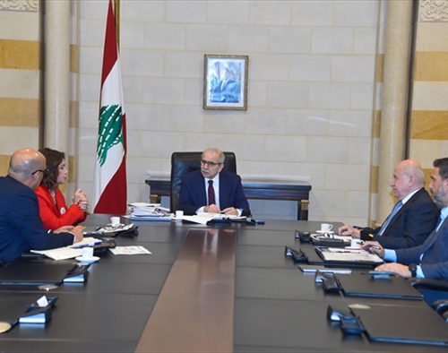 سلام: نزع السلاح يتم عبر الدولة