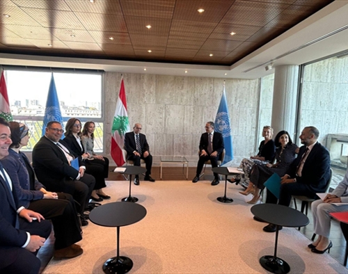 سلام يلتقي المدير العام لليونسكو