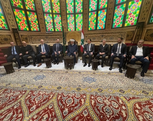 المفتي دريان استقبل وفد «اللقاء الديموقراطي» وتسلَّم مقترح «التيار الوطني الحر» لحماية لبنان