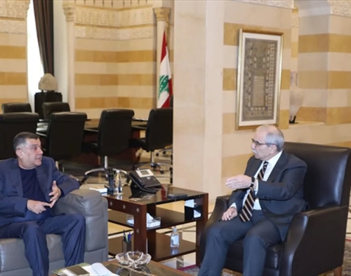 وفد العشائر العربية زار سلام: سنبقى لجانب الدولة